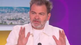L'acteur Clovis Cornillac sur le plateau de BFMTV, le 11 avril 2025.
