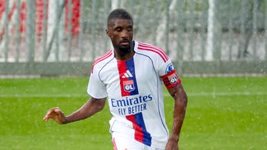 Clinton Mata avec l'OL lors d'un match amical, le 19 juillet 2025