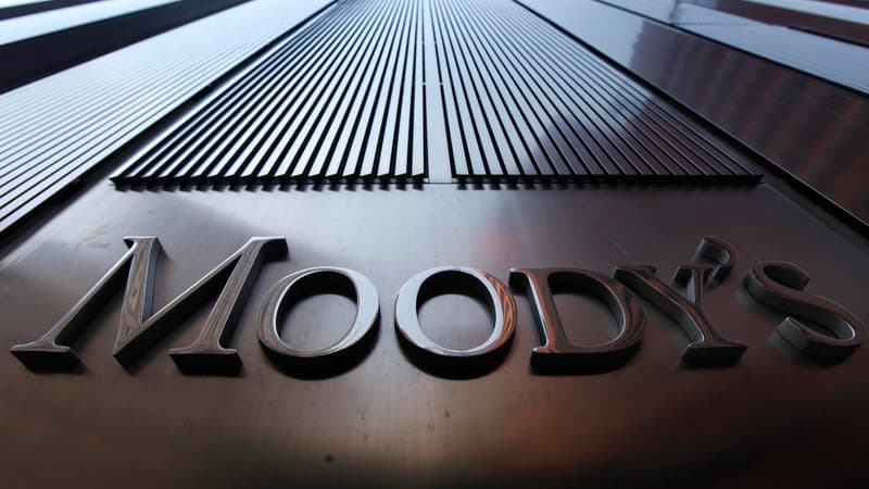 Chute du gouvernement: l'agence Moody's évoque un 