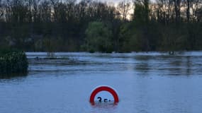 La Creuse est sortie de son lit, ce dimanche, à La Roche-Posay 