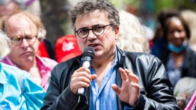 Patrick Pelloux pendant une manifestation à Paris le 7 juin 2022