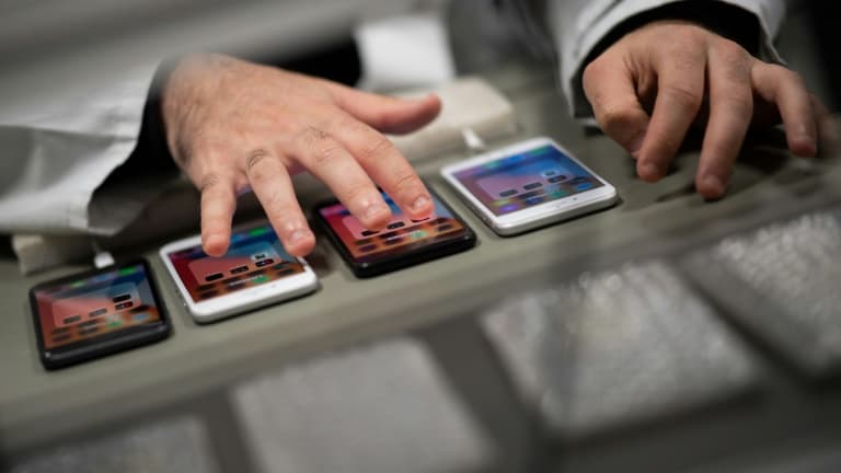 Le secteur du reconditionnement a représenté 15% des ventes de téléphones en France en 2020.