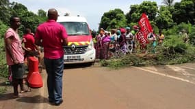 Crise à Mayotte: "Nous, on demande au gouvernement qu'il réagisse"