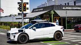 Une voiture autonome Waymo. 