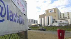 Lait contaminé: Lactalis peut revendre du lait, les familles et associations sont en colère