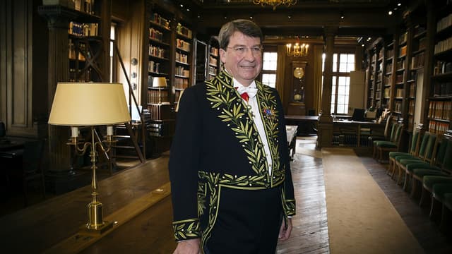 Depuis juin 2013, Xavier Darcos est membre de l'Académie française.