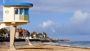 Un poste de secours à Lion-sur-Mer, dans le Calvados, le 25 septembre 2007. (Photo d'illustration)