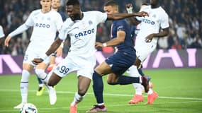 Chancel Mbemba au match aller contre le PSG.