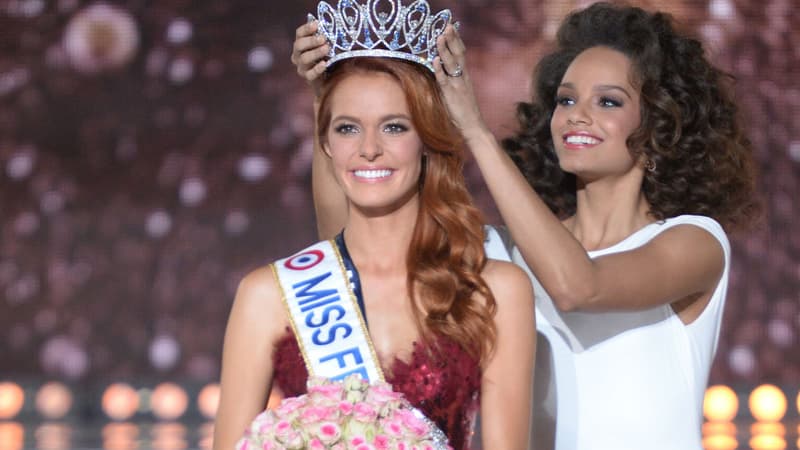 Maëva Coucke lors de son couronnement de Miss France 2018, à Châtearoux, le 16 décembre 2017.