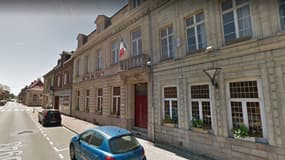 La mairie de la commune de Bouchain, près de Valenciennes.