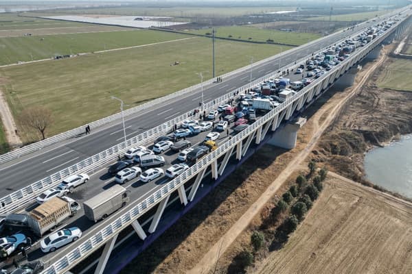 The vehicles involved in the collision in China, December 28, 2022