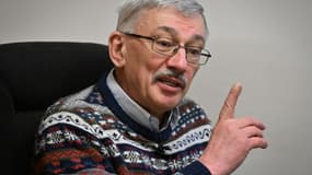 Oleg Orlov, figure immuable de la défense des droits humains en Russie, lors d'une interview à Moscou, le 29 mars 2022. (Photo d'archive)