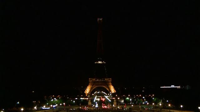 La Tour Eiffel sera éteinte ce vendredi soir en hommage aux victimes de l'attentat de Christchurch.