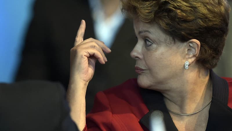 La présidente du Brésil Dilma Roussef, lors du sommet du Mercosur en Argentine, le 17 décembre 2014.