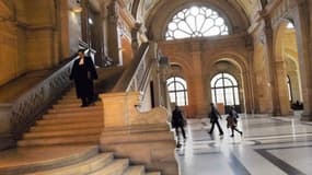 La mère d'un jihadiste mort en Syrie est rejugée par la cour d'appel de Paris 