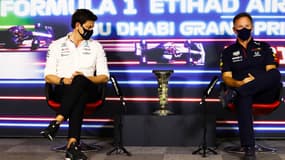 Christian Horner et Toto Wolff à Abu Dhabi, en 2021.
