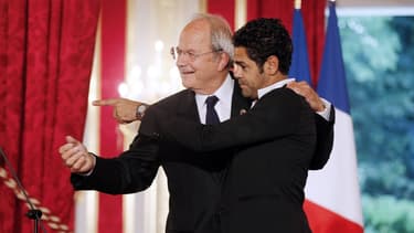 Marc Ladreit de Lacharrière avec Jamel Debbouze à l'Elysée en 2013