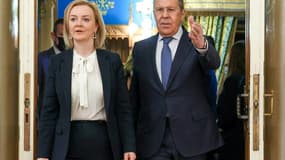 La cheffe de la diplomatie britannique Liz Truss reçue par son homologue russe Sergueï Lavrov, le 10 février 2022 à Moscou