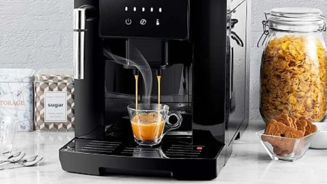 Cette machine à café Philips doté d'un broyeur automatique profite
