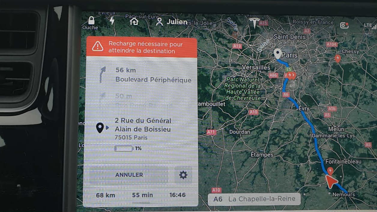 Des indications pas très encourageantes... L'ordinateur de bord prévoit une arrivée avec seulement 1% de charge.
