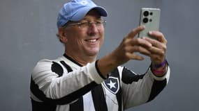 John Textor avant le match de Botafogo contre Vasco de Gama, le 12 juillet 2025.