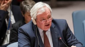 Stephen O'Brien, le patron des opérations humanitaires de l'ONU, considère que le largage d'une aide humanitaire sur la Syrie est nécessaire. 