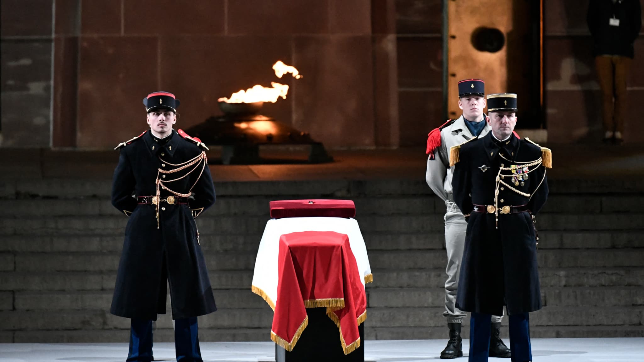 La cérémonie d'hommage à Missak Manouchian au Mont Valérien La cérémonie d'hommage à Missak Manouchian au Mont Valérien