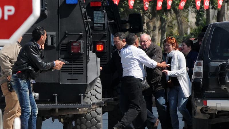 Dix-neuf personnes ont trouvé la mort hier au cours d'une attaque terroriste à Tunis