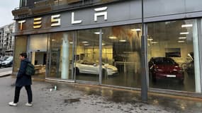 Le siège de Tesla vandalisé à Saint-Ouen mardi 11 février 2025.