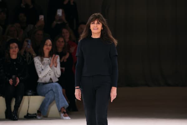 Virginie Viard lors du défilé Chanel femme printemps-été 2024 à Paris