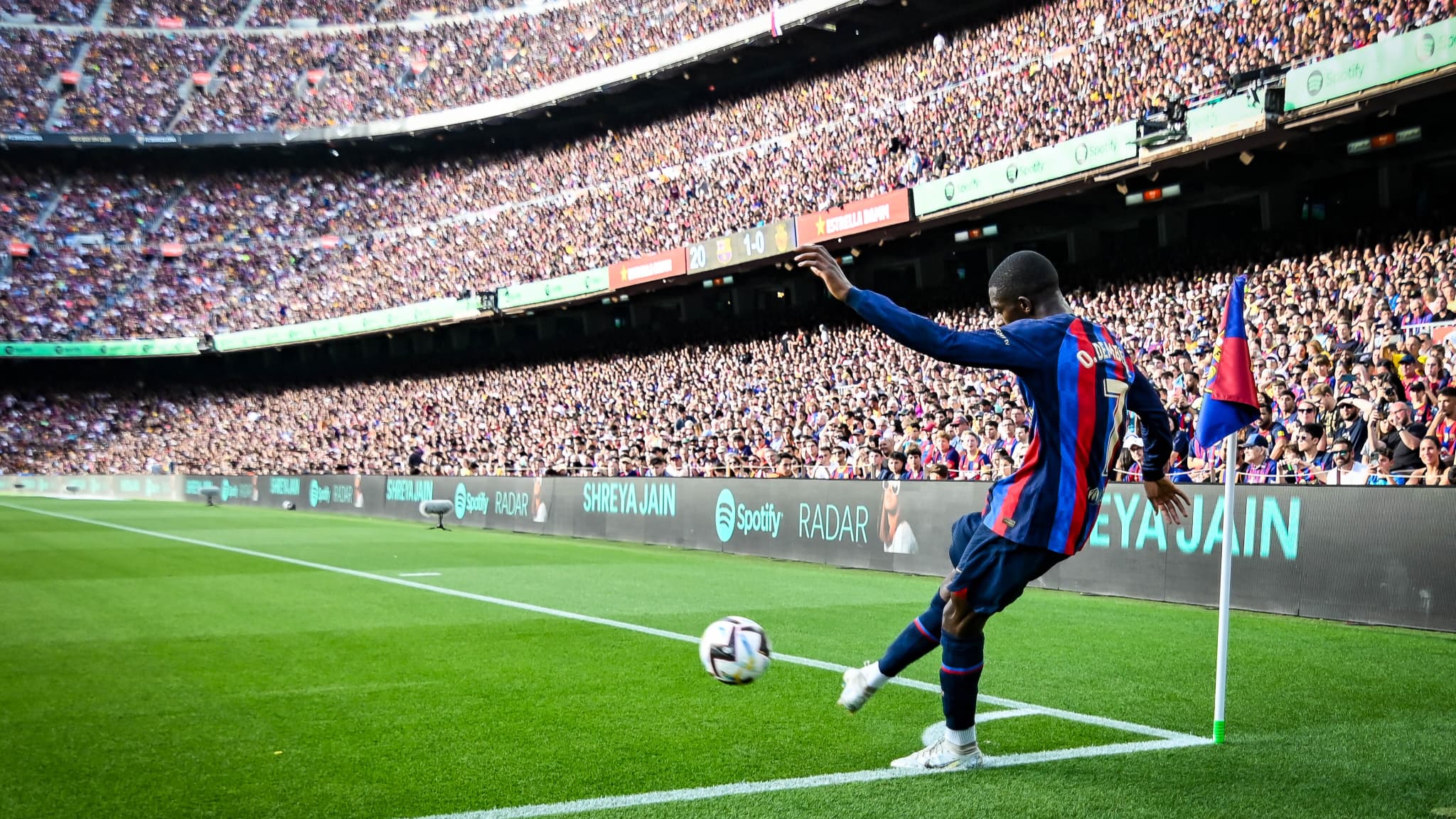 Ousmane Dembele sur corner avec le FC Barcelone Ousmane Dembele sur corner avec le FC Barcelone