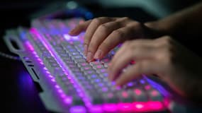 L'intelligence artificielle et la digitalisation "révolutionnent l'utilisation des compétences de base et leur usage au quotidien", constate l'enquête Piaac de l'OCDE