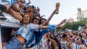 La folie dans les rues de Buenos Aires après la victoire de l'Argentine en finale de la Coupe du monde