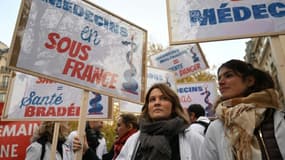 Manifestation de médecins libéraux à Paris le 1er décembre 2022