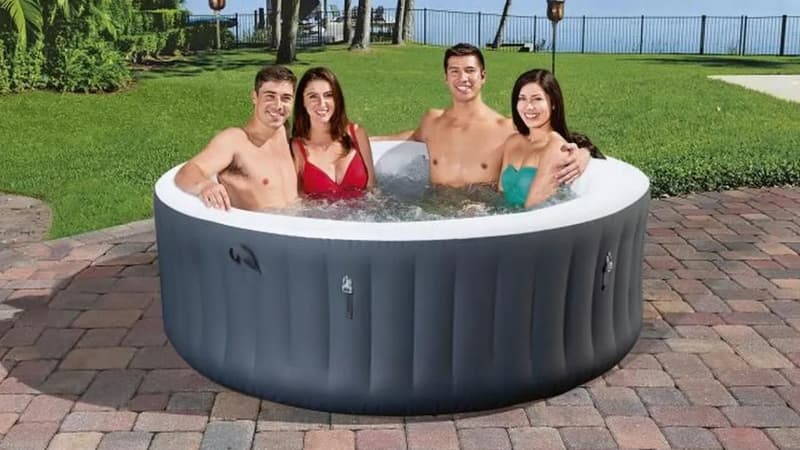 Ce spa gonflable n'attend pas le printemps et profite d'un prix vraiment intéressant
