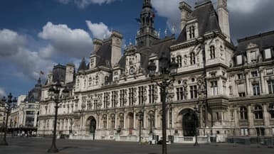 L'Hôtel de ville de Paris.