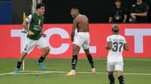  Junior Santos de Botafogo en finale de la Copa Libertadores, à Buenos Aires le 30 novembre 2024