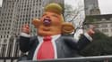 Un Trump rat gonflable trône dans les rues de New York