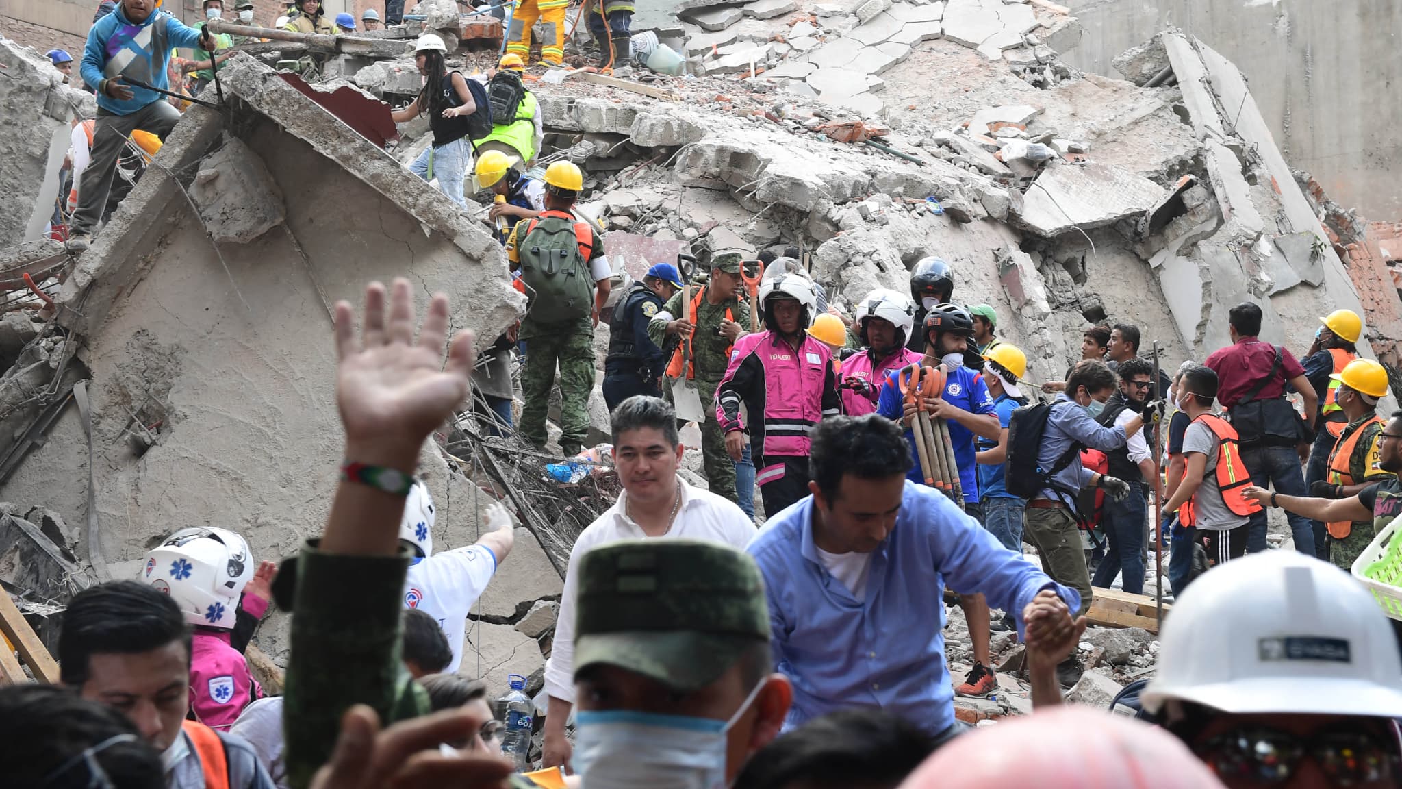 Le 19 septembre 2017, le Mexique avait subi un séisme de magnitude 7,1 qui avait 169 morts à Mexico. Le 19 septembre 2017, le Mexique avait subi un séisme de magnitude 7,1 qui avait 169 morts à Mexico.