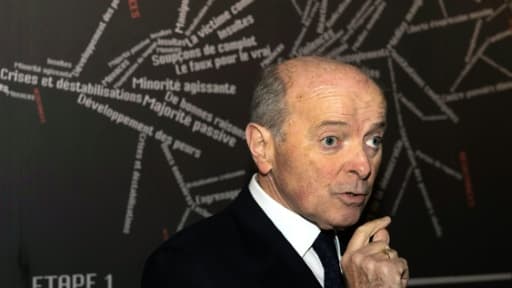 Jacques Toubon au Mémorial du camp des Milles le 23 octobre 2014 à Aix-en-Provence