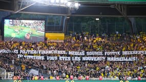 La banderole des supporters nantais avant le match de Ligue 1 contre le PSG, le 17 août 2024