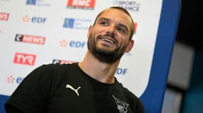 Florent Manaudou lors d'un point presse à la veille des Championnats de France de natation à Limoges, le 4 avril 2022