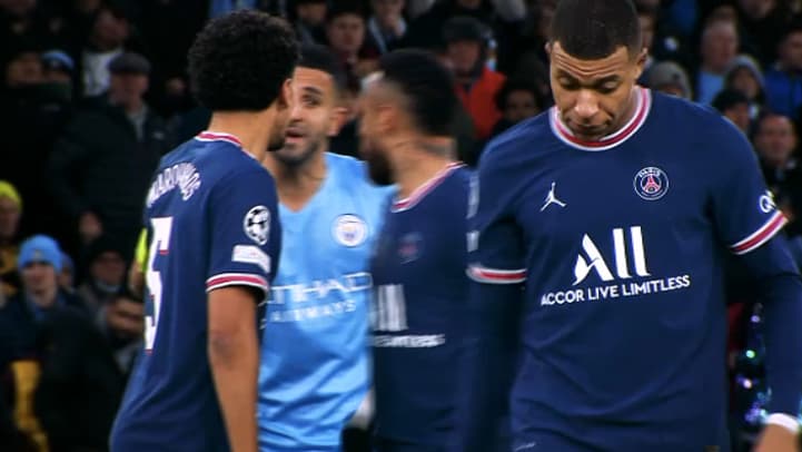 Tensions entre Mahrez et Neymar Tensions entre Mahrez et Neymar