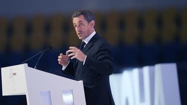 Le retour en politique de Nicolas Sarkozy n'est pas d'actualité mais il est possible, a estimé jeudi Jean-Pierre Raffarin (UMP). "Mais je pense que ce serait une erreur pour notre famille politique que de vivre dans cette idée-là et animer ce débat pendan