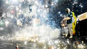 Les célébrations du Super Bowl 2025 ont rapidement laissé place à des débordements que la police s'est efforcée de contenir, le 9 février, à Philadelphie