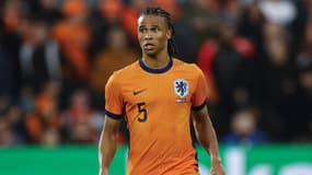 Le défenseur des Pays-Bas Nathan Aké 