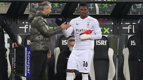 Breel Embolo (à droite)