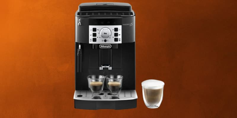 Profitez d’un café goûtu avec cette machine à café Delonghi, en plus son prix baisse
