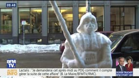 À New York, un père réalise un bonhomme de neige Dark Vador pour son fils