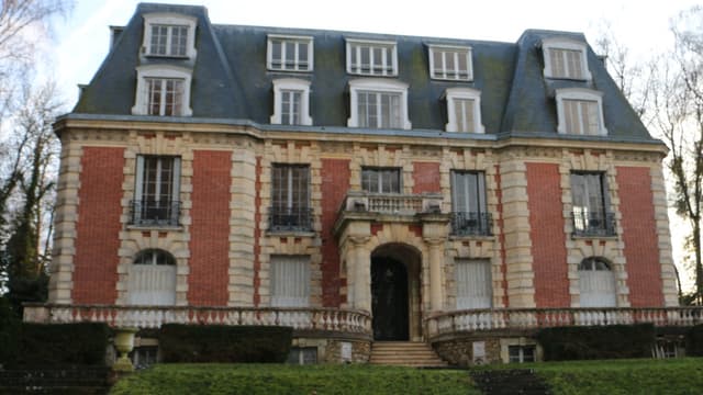 Le château a été revendu 3,8 millions d'euros en 2008